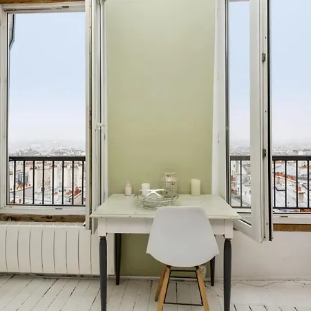 Apartment Astonishing View On Paris' Rooftops - Montmartre